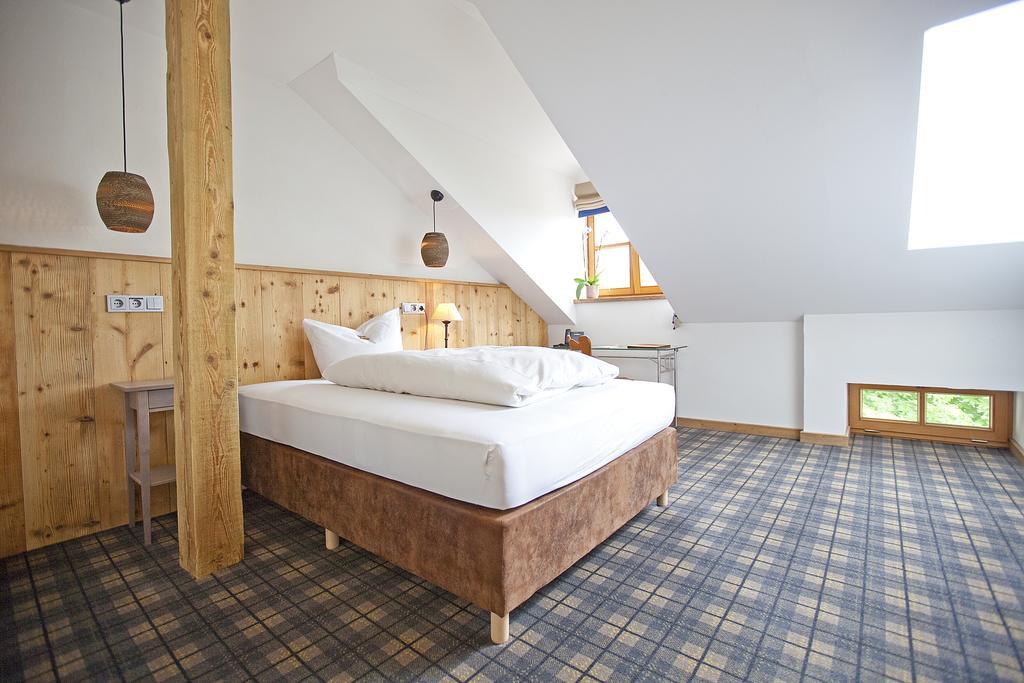 Post Landgasthof Aufkirchen Hotel